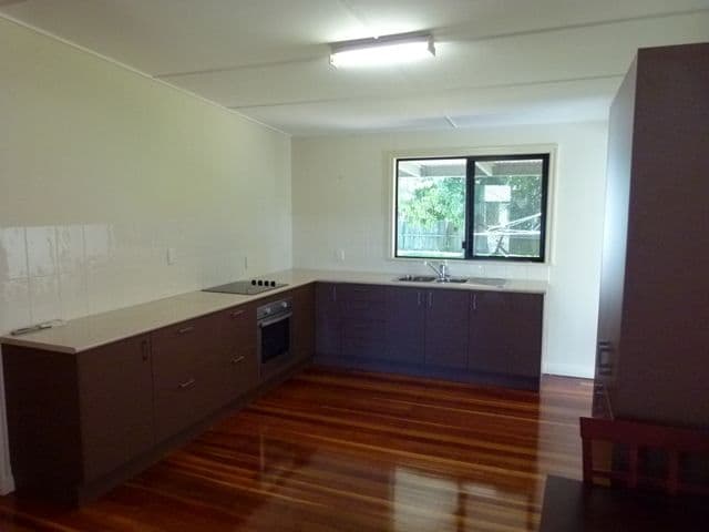 20 Deacon Street, BASIN POCKET QLD 4305, Basin Pocket - Thumbnail 3