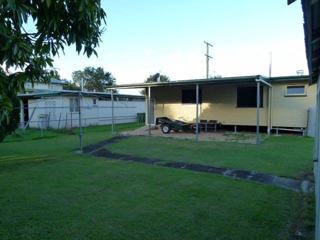 20 Deacon Street, BASIN POCKET QLD 4305, Basin Pocket - Thumbnail 4
