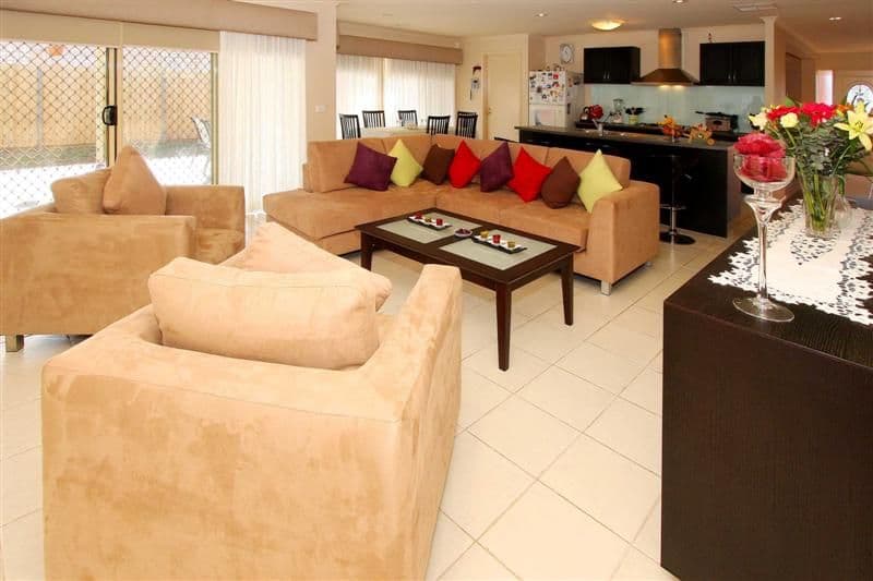 2 Manly Court, TAYLORS HILL VIC 3037, Taylors Hill - Thumbnail 5