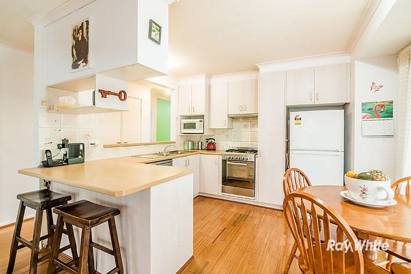 7 Bill Place, Hampton Park VIC 3976, Hampton Park - Thumbnail 3