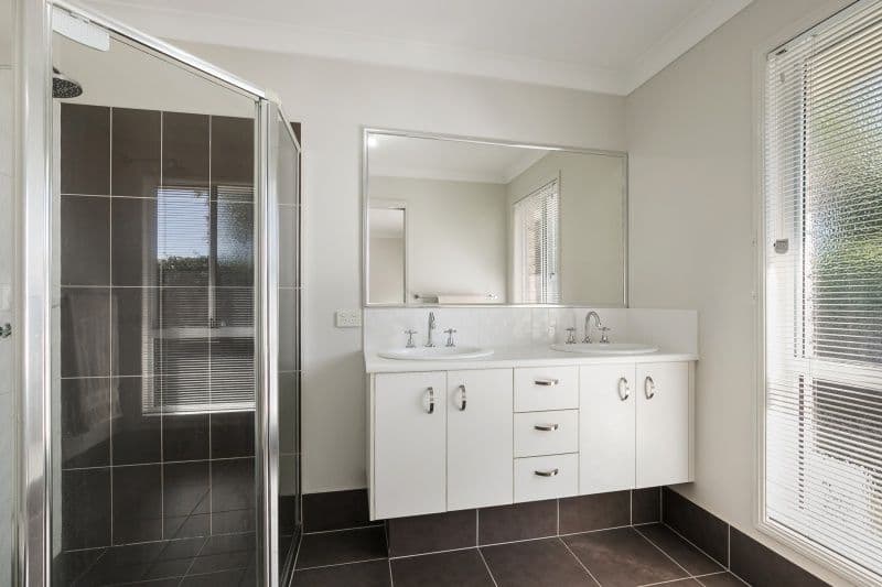 28 Corsair Street, Moggill QLD 4070, Moggill - Thumbnail 8