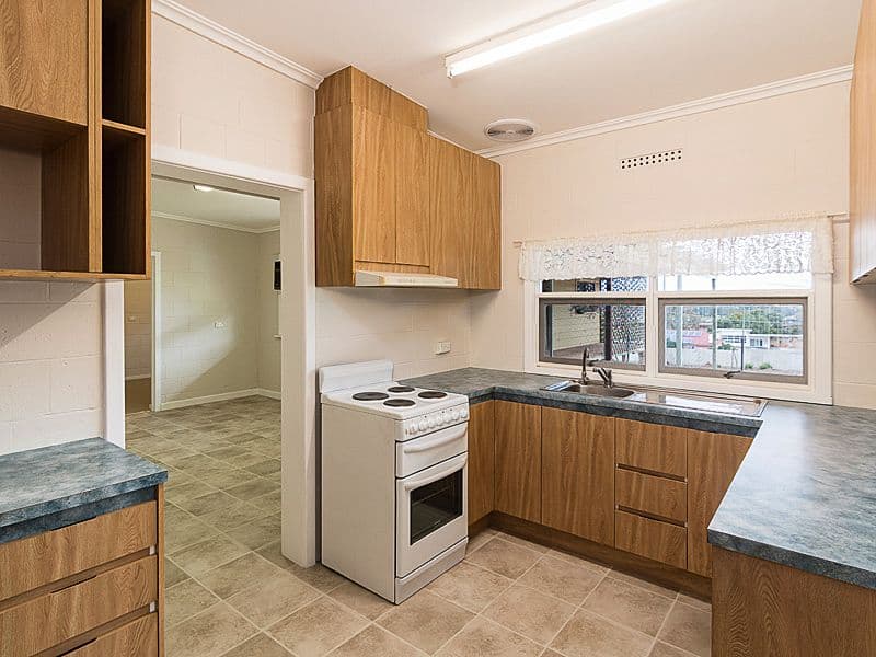 19 Leigh Street, Murray Bridge SA 5253, Murray Bridge East - Thumbnail 4