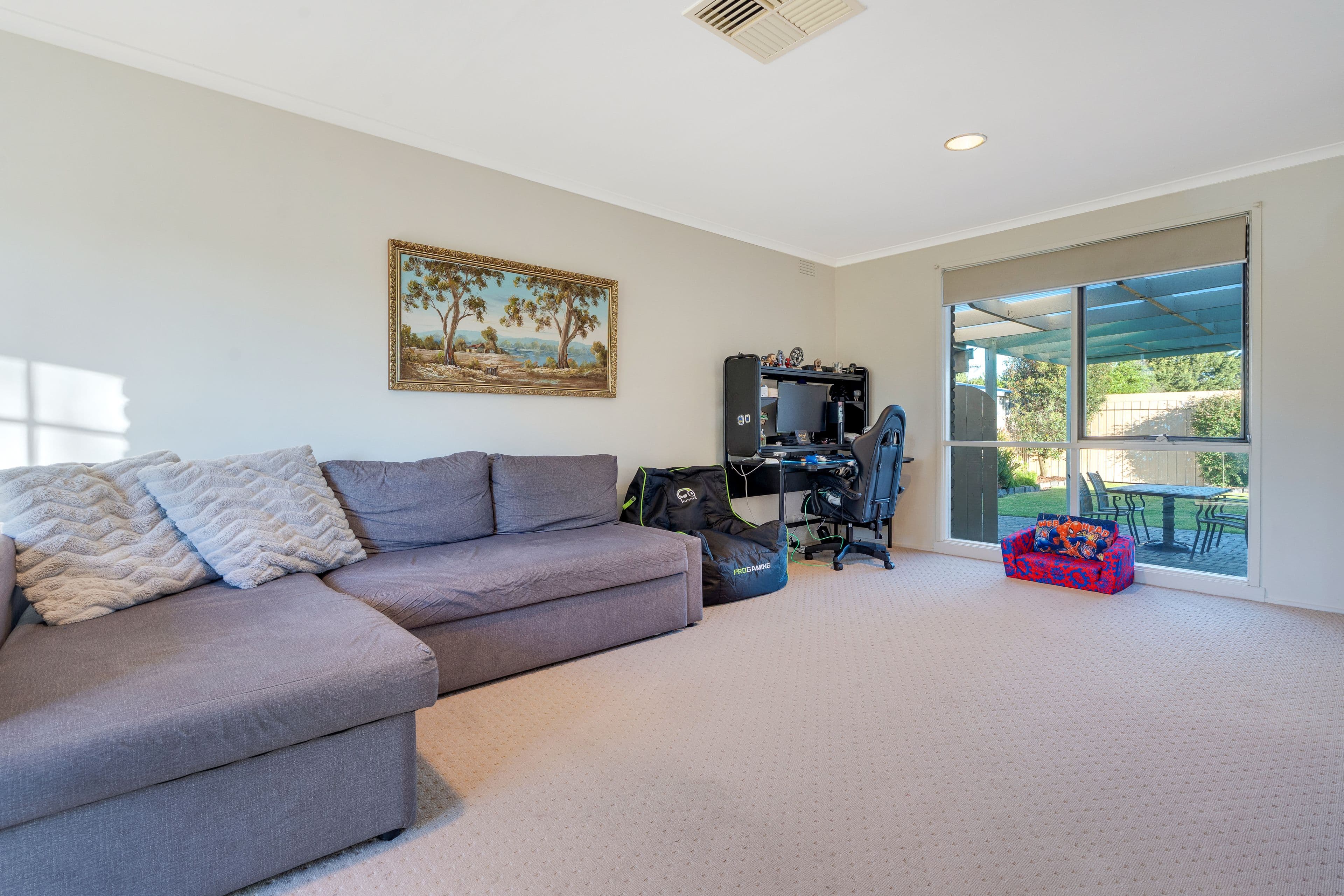 58 Bainbridge Close, Craigieburn VIC 3064, Craigieburn - Thumbnail 4