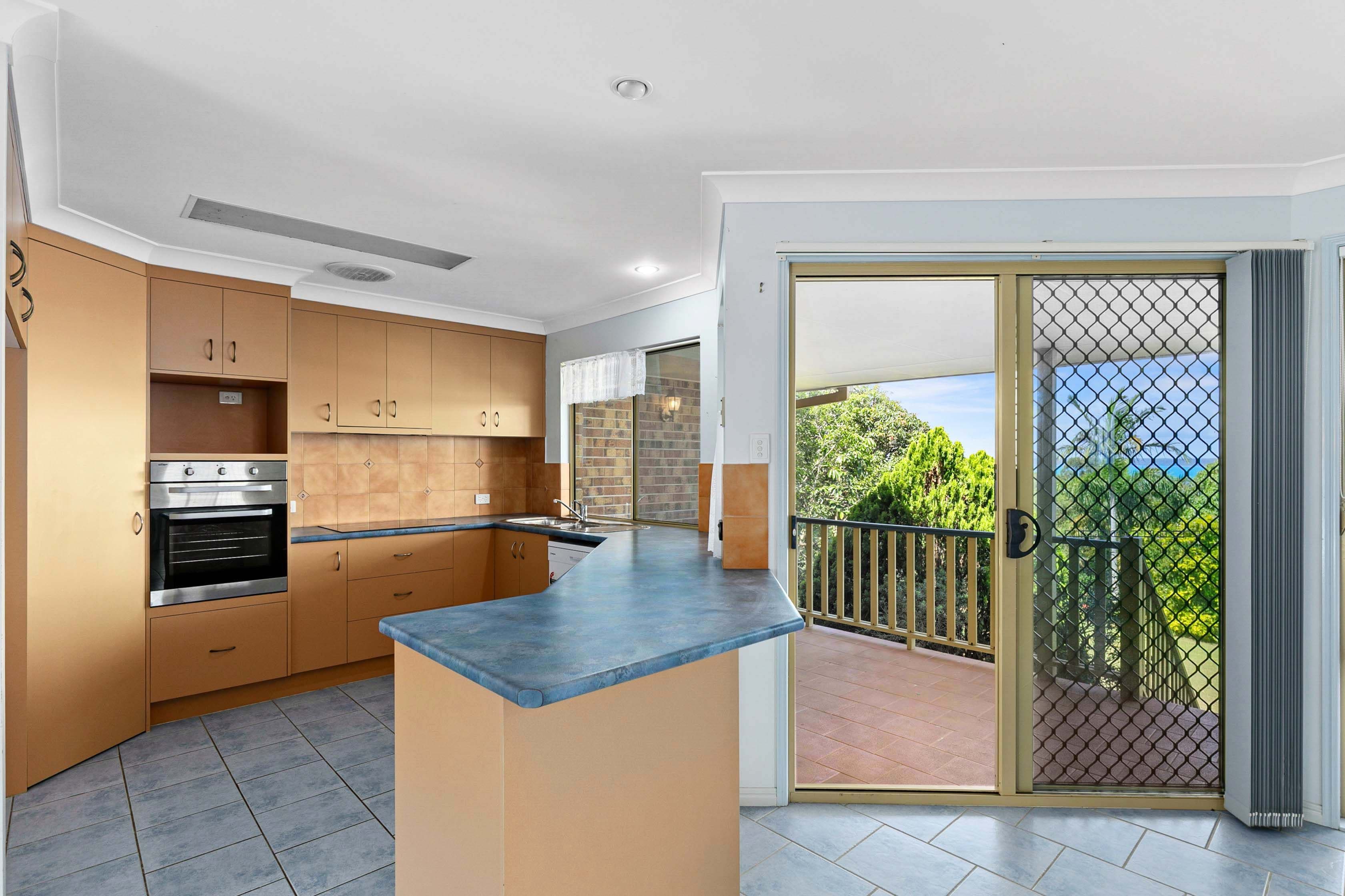 22 Cove Boulevard, River Heads QLD 4655, River Heads - Thumbnail 6