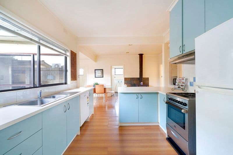 47 Whatley Street, CARRUM VIC 3197, Carrum - Thumbnail 3