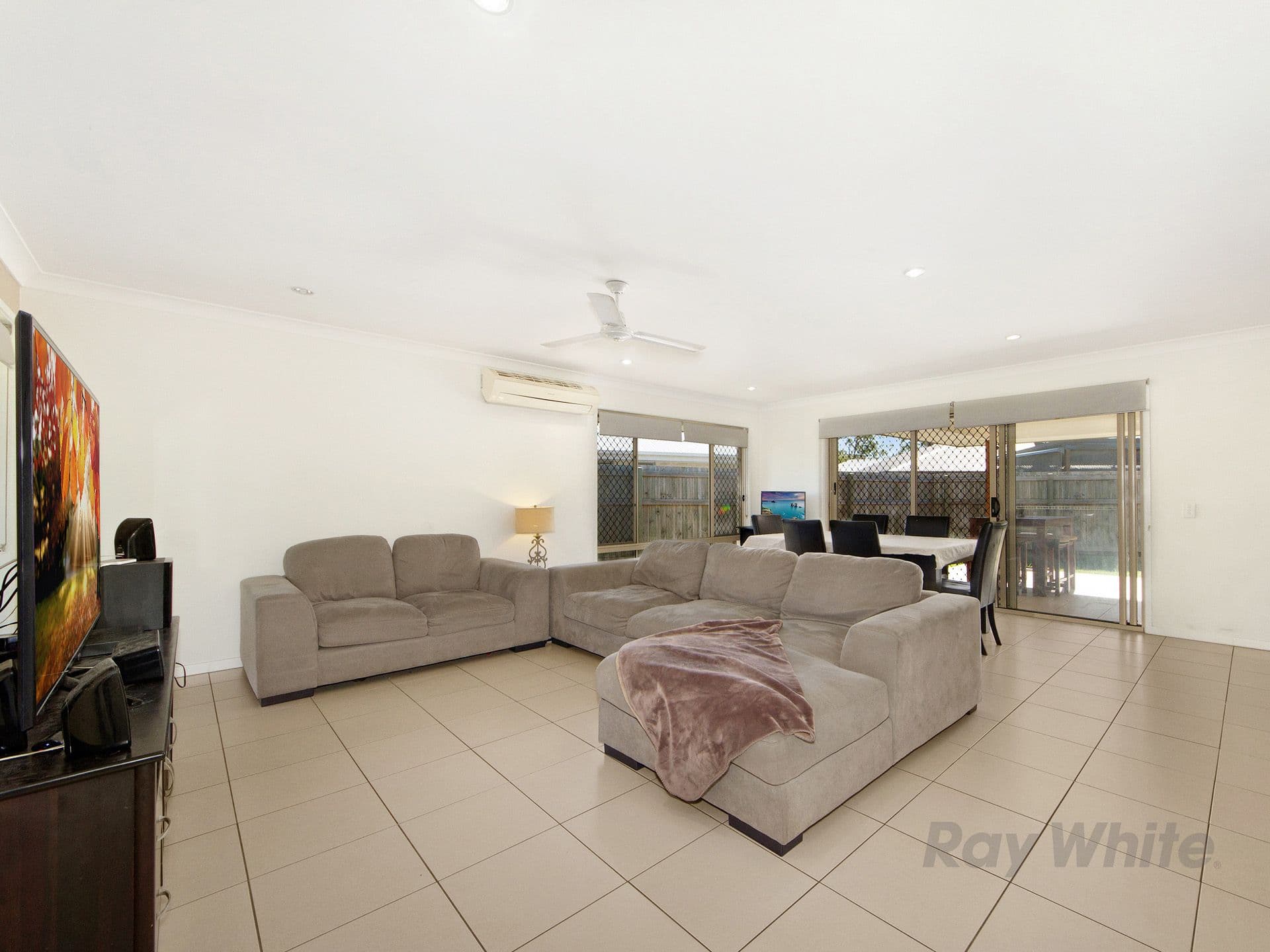 60 Brookside Circuit, Ormeau QLD 4208, Ormeau - Thumbnail 5