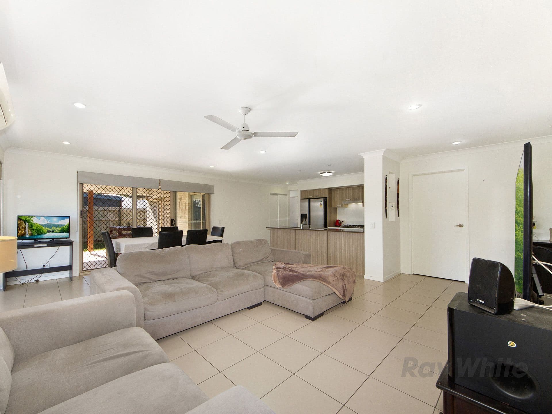 60 Brookside Circuit, Ormeau QLD 4208, Ormeau - Thumbnail 6