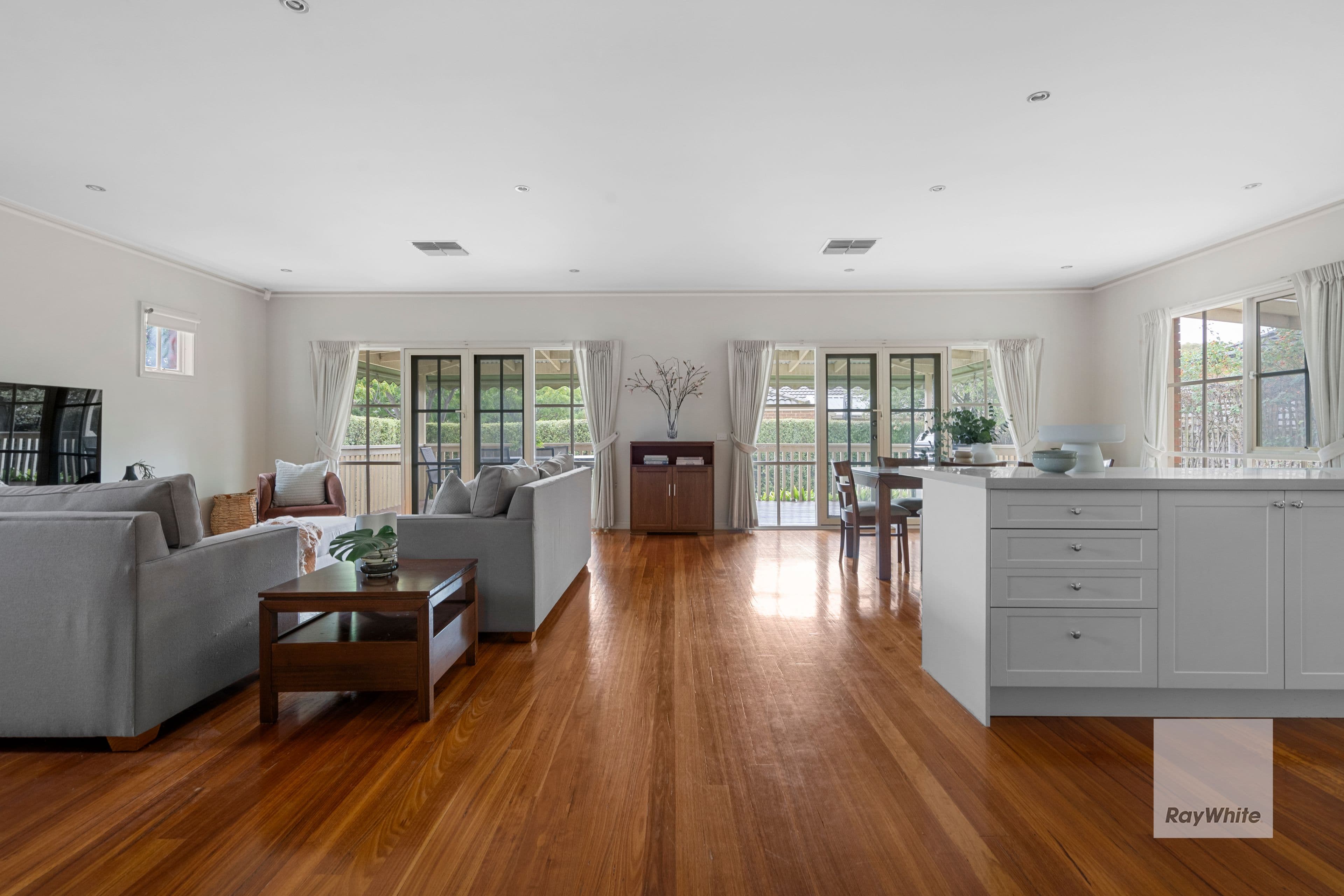 1 Gleditsia Way, Bundoora VIC 3083, Bundoora - Thumbnail 8