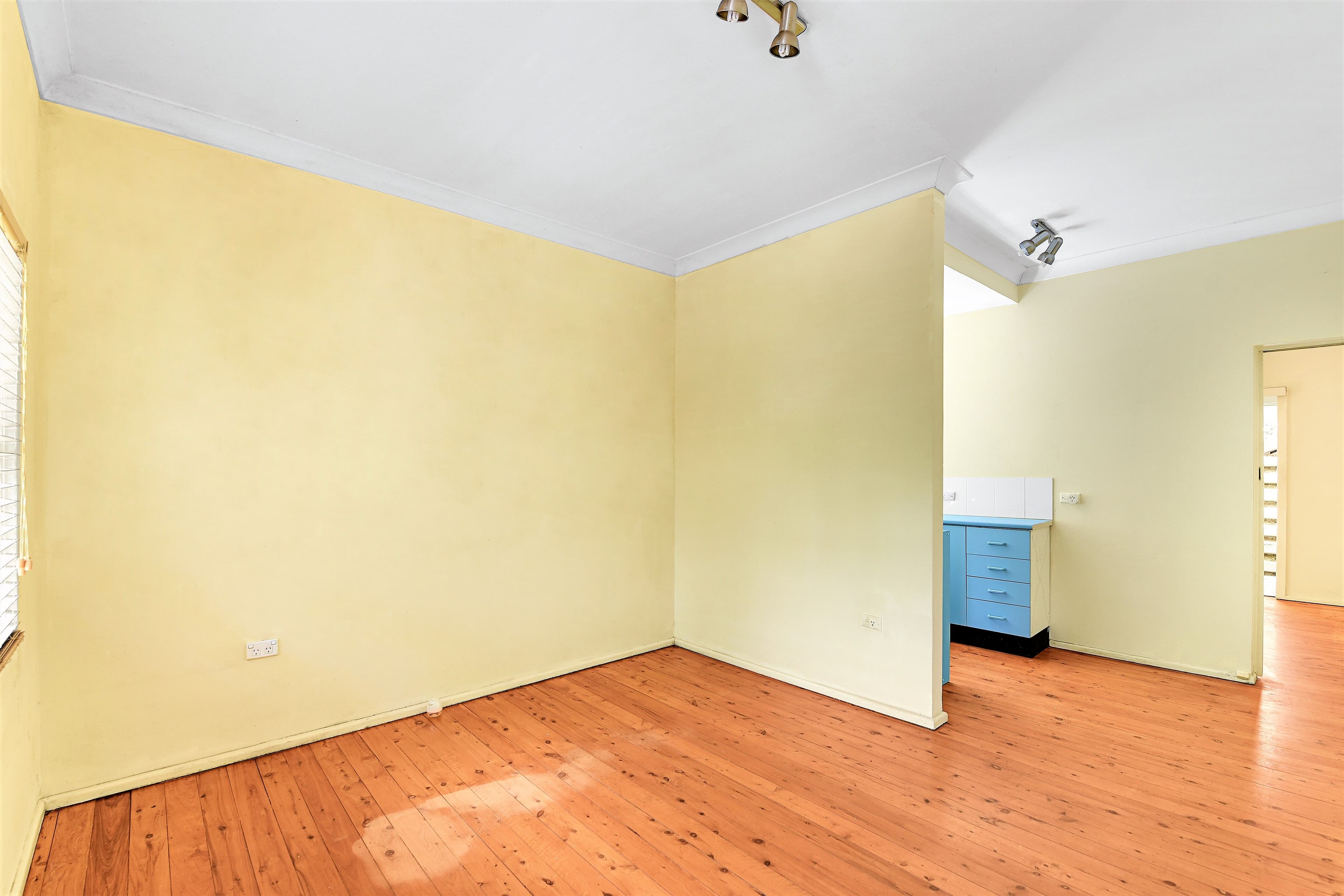 8 Margin Street, Gosford NSW 2250, Gosford - Thumbnail 3
