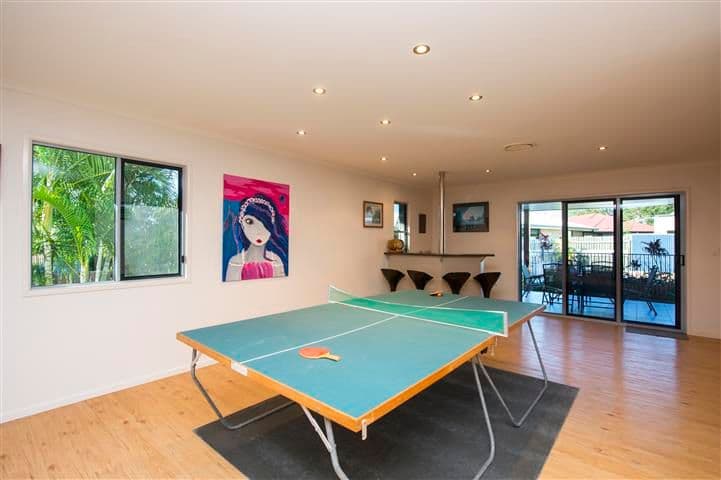 12 Lois Court, NEW AUCKLAND QLD 4680, New Auckland - Thumbnail 8