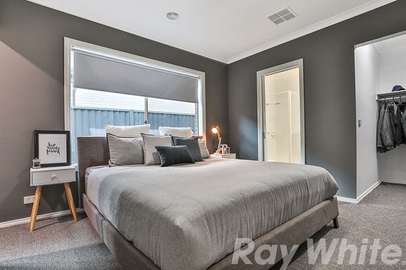 18 Everly Circuit, Pakenham VIC 3810, Pakenham - Thumbnail 6