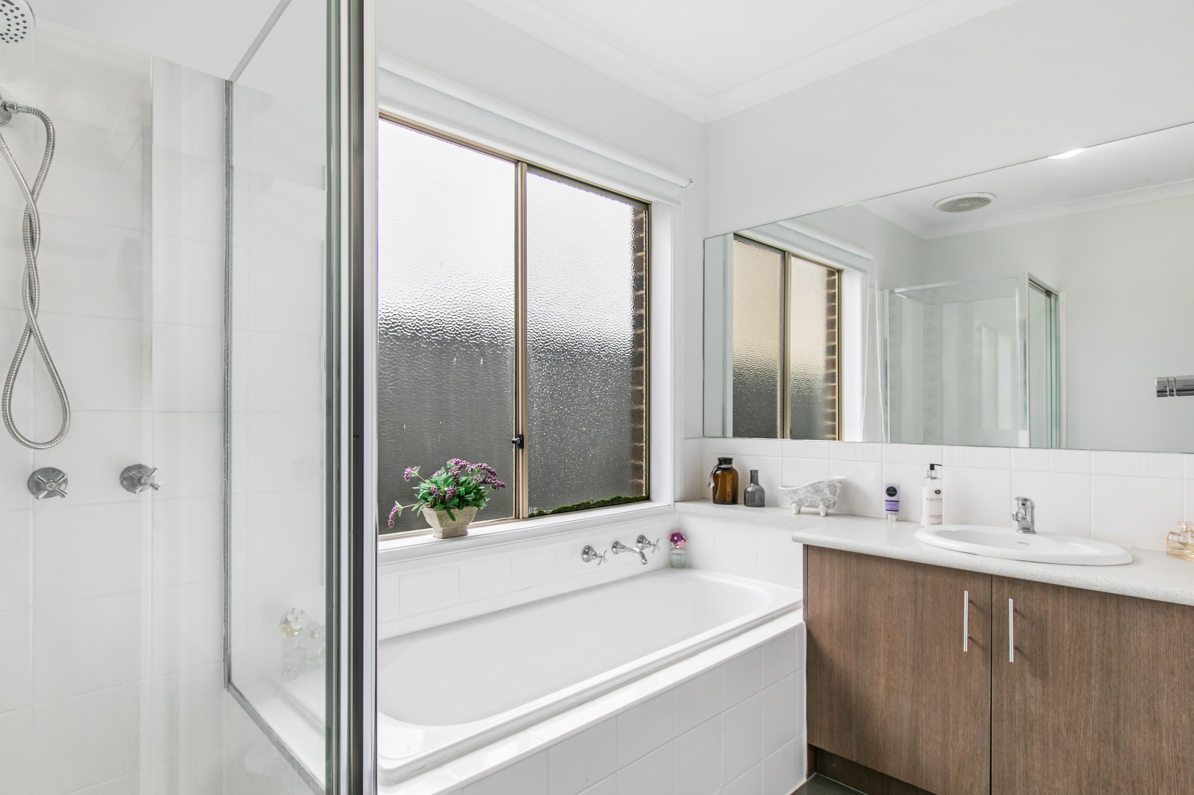 18 Everly Circuit, Pakenham VIC 3810, Pakenham - Thumbnail 7