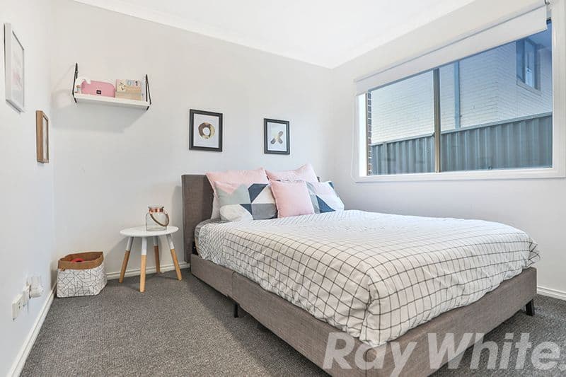 18 Everly Circuit, Pakenham VIC 3810, Pakenham - Thumbnail 8