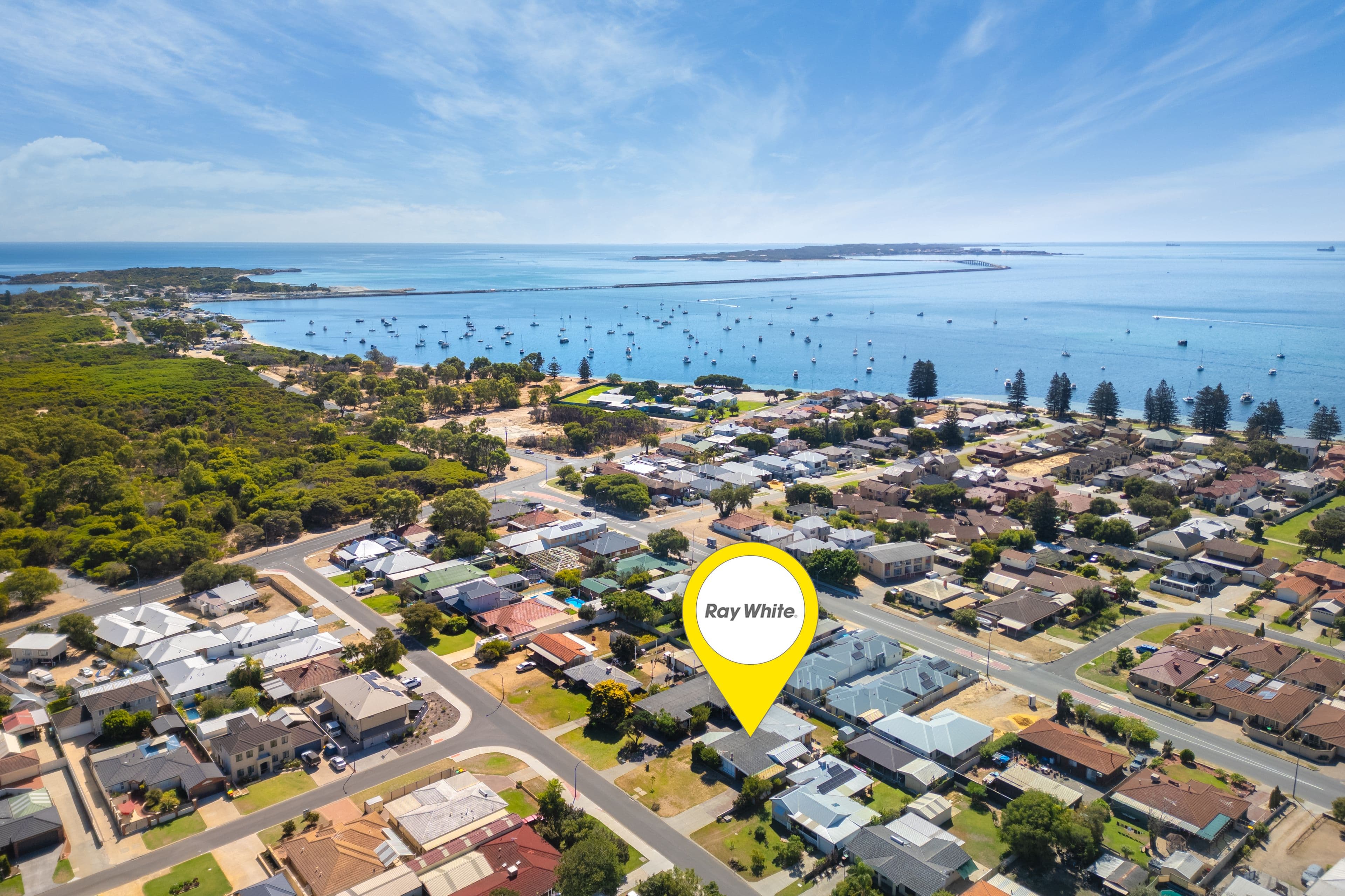 16 Griggs Way, Rockingham WA 6168, Rockingham - Thumbnail 2