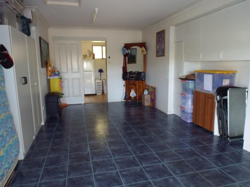 16 Outridge Street, Wondai QLD 4606, Wondai - Thumbnail 5