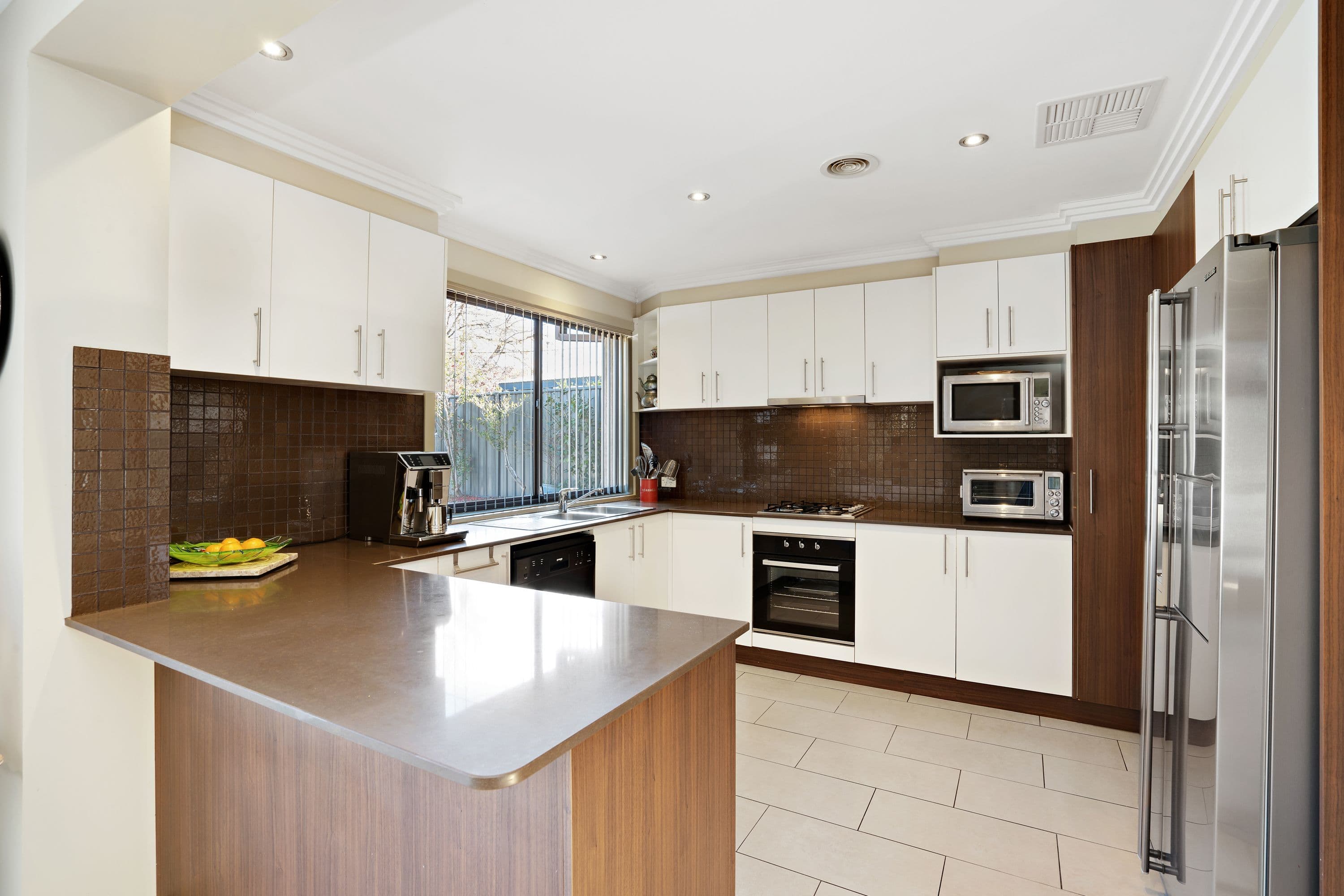 12 Ogden Close, Fadden ACT 2904, Fadden - Thumbnail 6