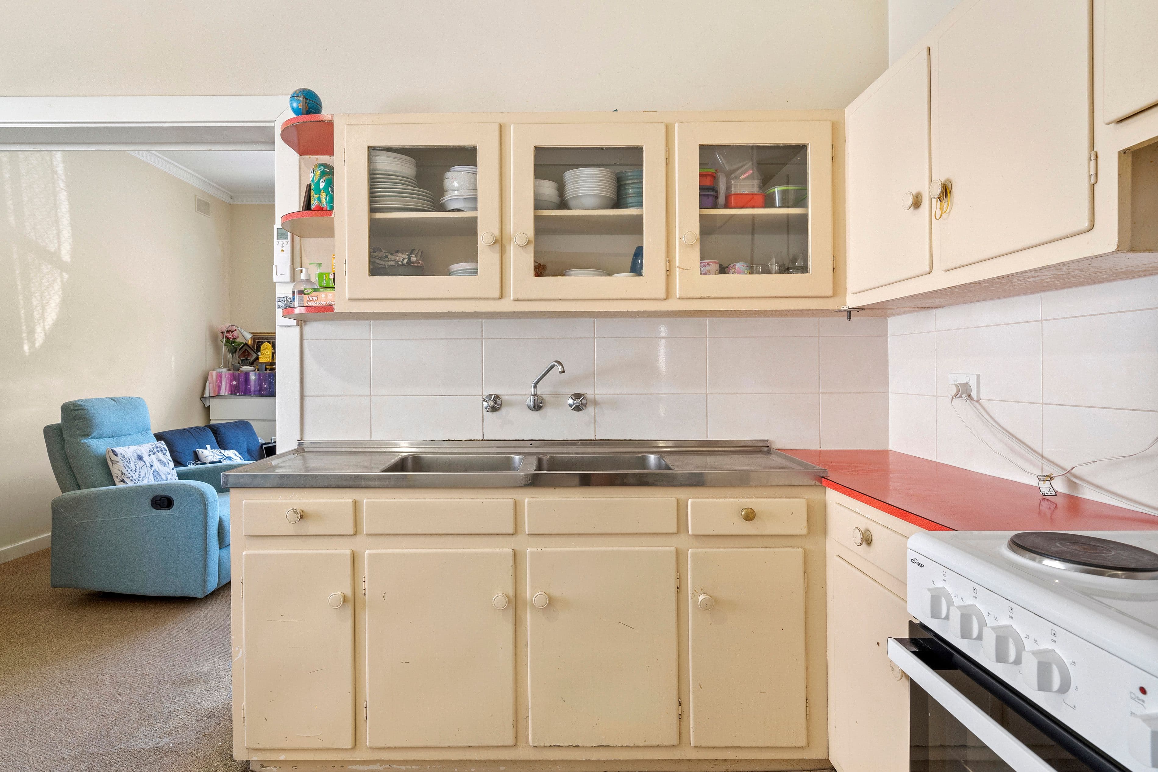 9-9A Everley Road, Marion SA 5043, Marion - Thumbnail 2