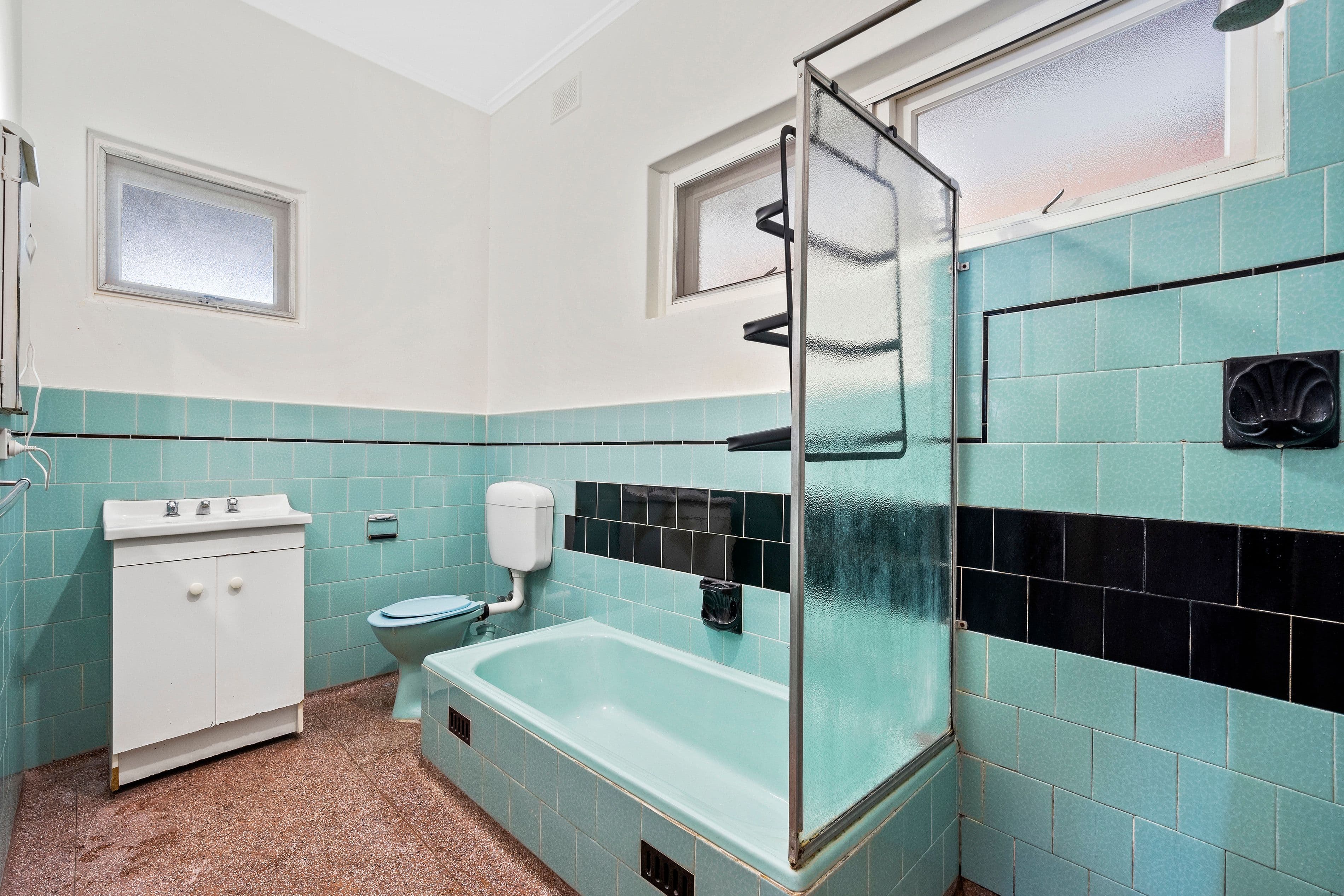 9-9A Everley Road, Marion SA 5043, Marion - Thumbnail 4