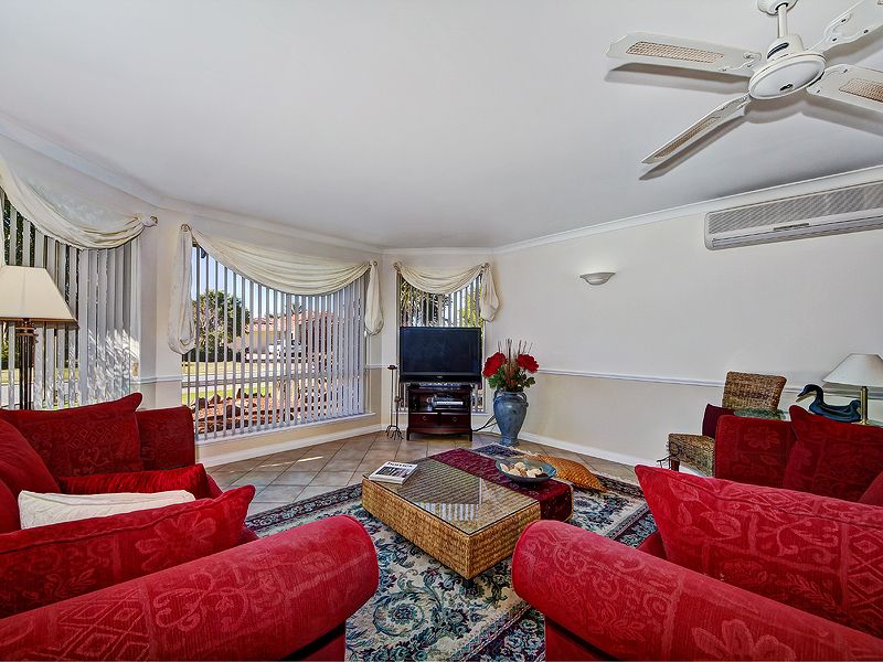 74 Triton Avenue, WAIKIKI WA 6169, Waikiki - Thumbnail 4