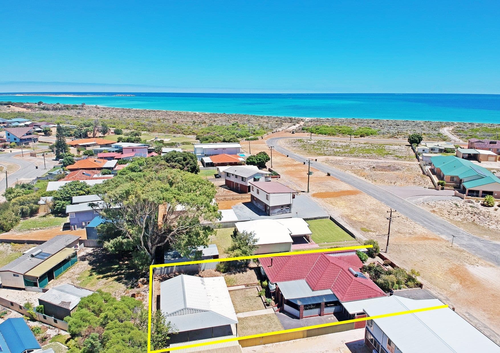 9 Lindsay Street, Jurien Bay WA 6516, Jurien Bay - Image 1