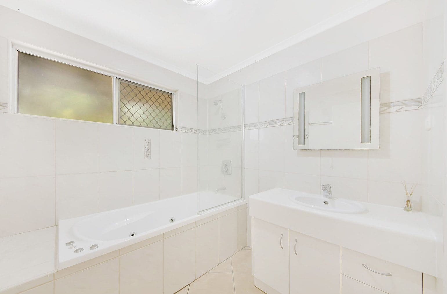 14 Aramac Drive, Clinton QLD 4680, Clinton - Thumbnail 5