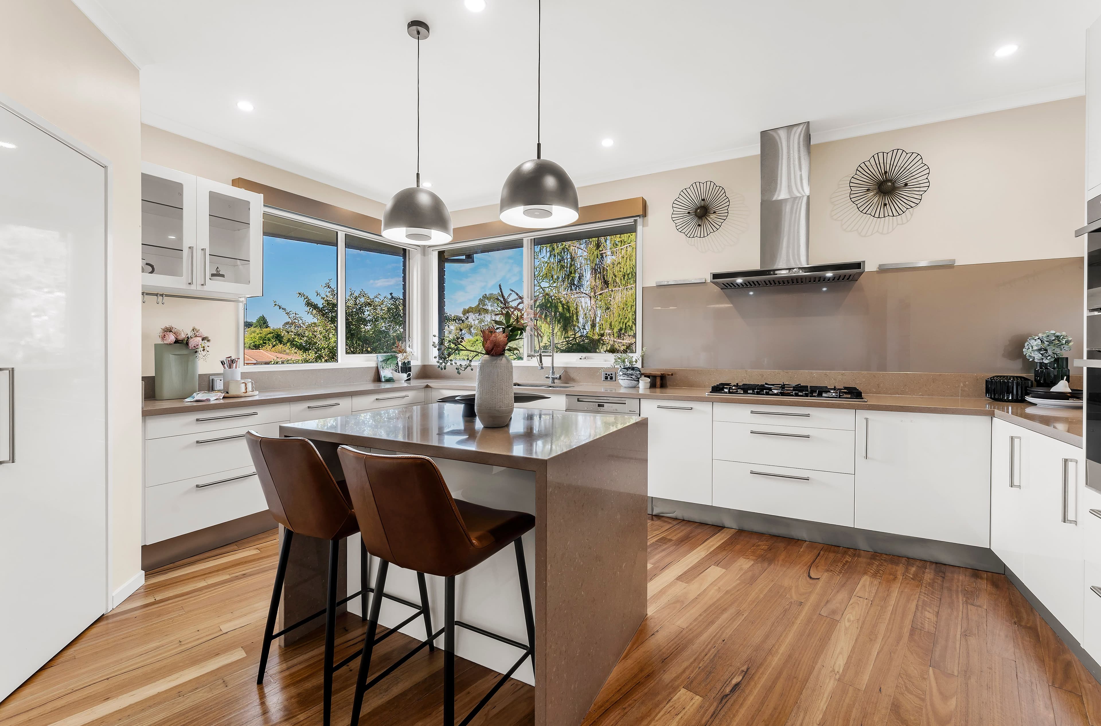 1 Davies Close, Wantirna VIC 3152, Wantirna - Thumbnail 4