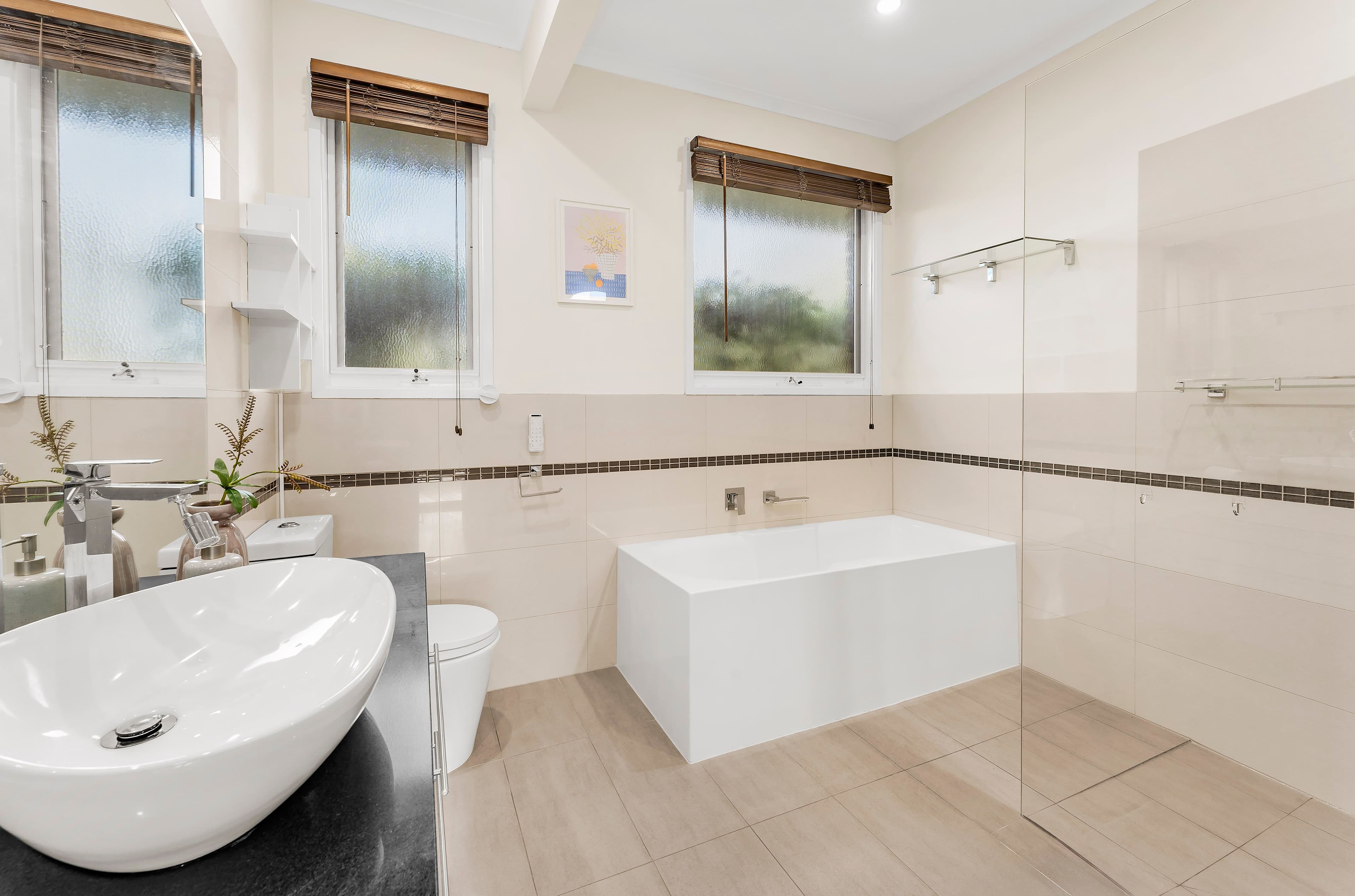 1 Davies Close, Wantirna VIC 3152, Wantirna - Thumbnail 7
