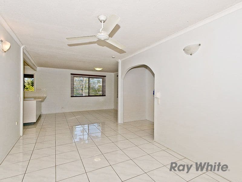 1 Lisa Street, Strathpine QLD 4500, Strathpine - Thumbnail 5