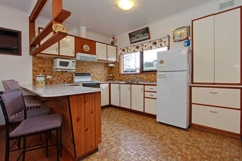 41 Elizabeth Avenue, Capel Sound VIC 3940, Capel Sound - Thumbnail 2