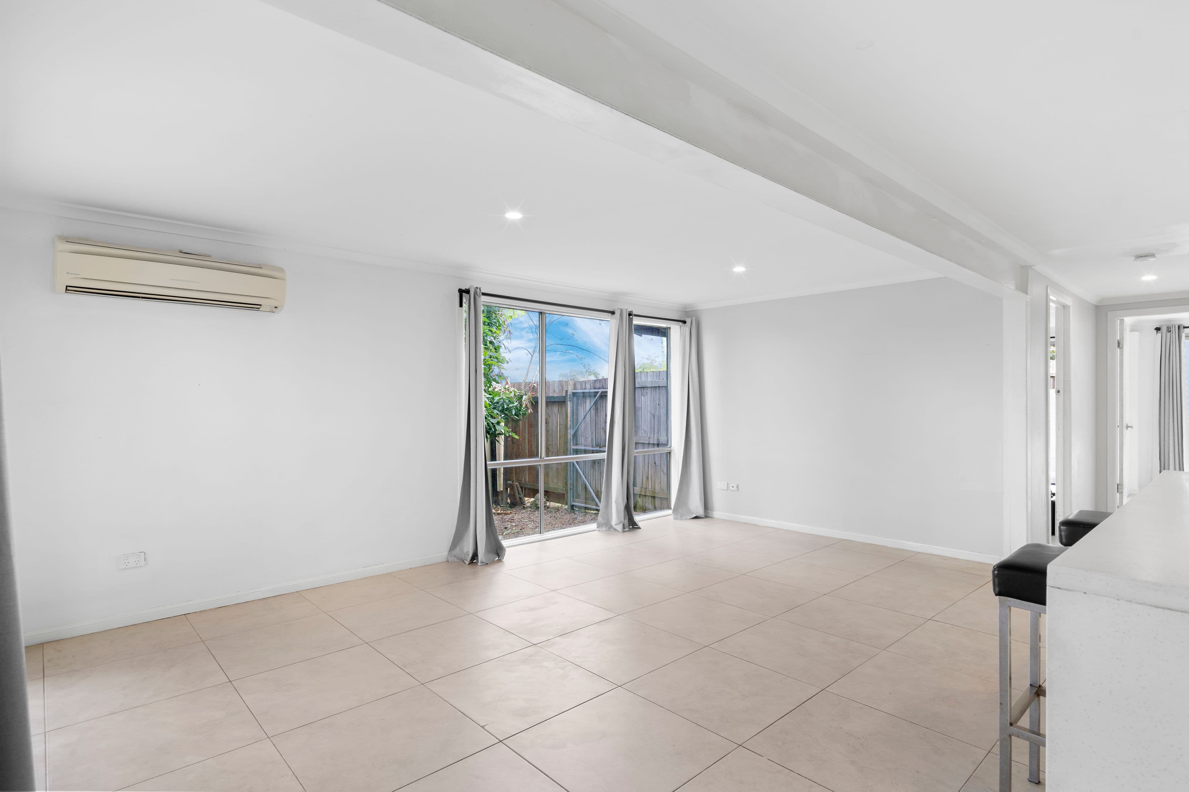 3 Hill Street, Kingston QLD 4114, Kingston - Thumbnail 8