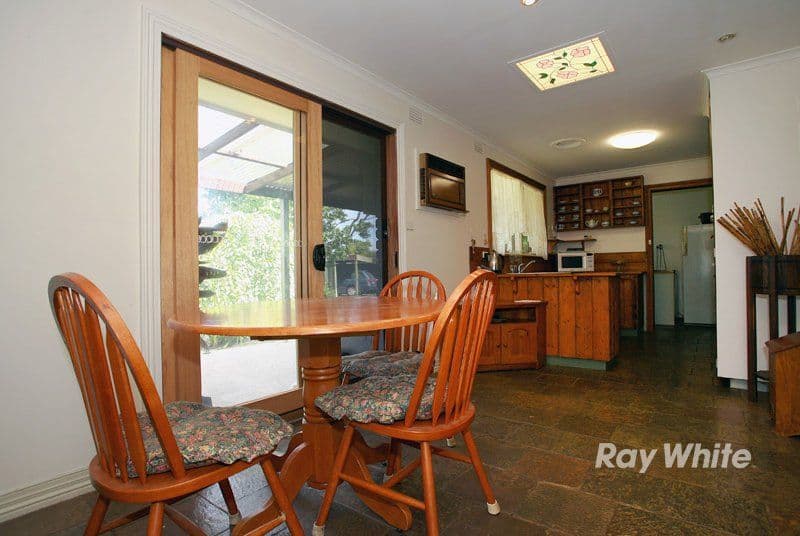 4 Fletcher Road, CRANBOURNE SOUTH VIC 3977, Cranbourne South - Thumbnail 8