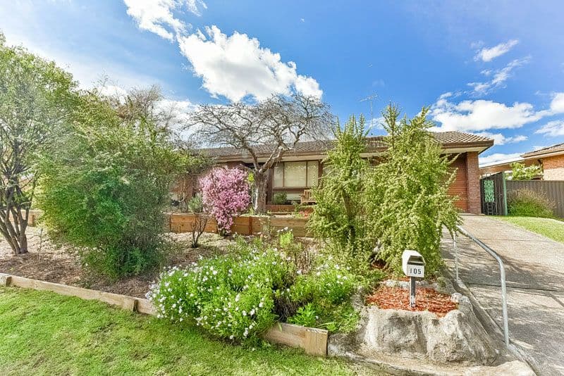 105 Junction Road, Ruse - Image 1