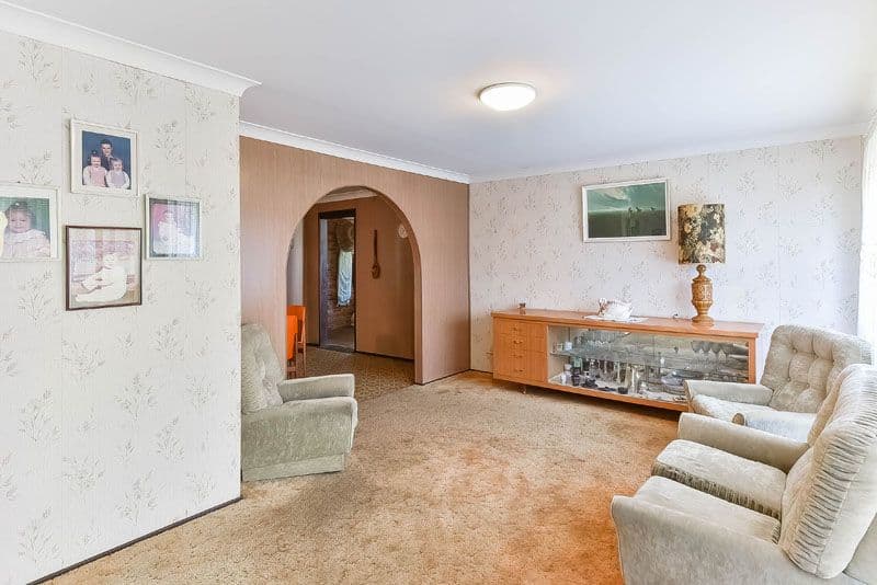 105 Junction Road, Ruse - Thumbnail 2