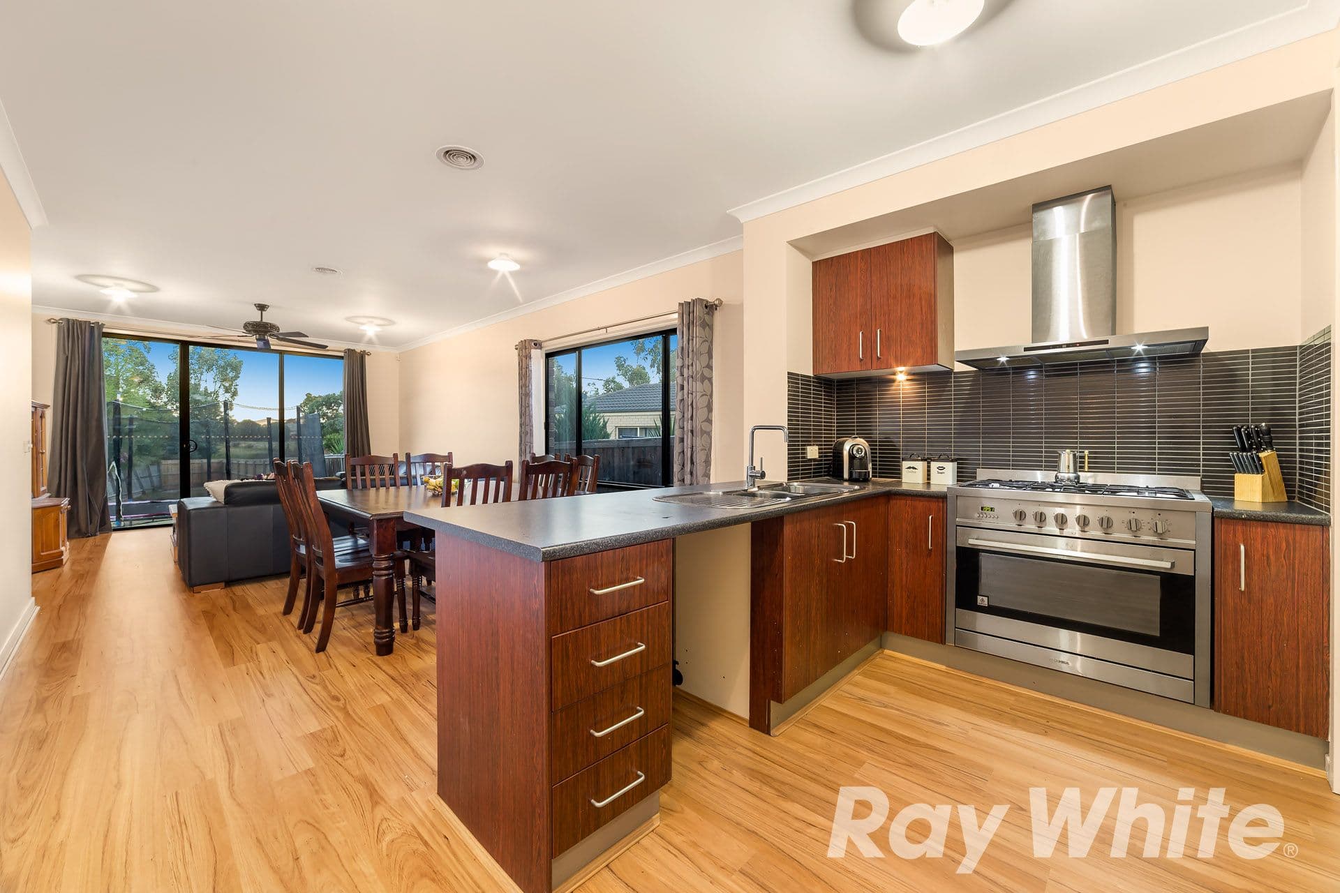 58 Bayfield Road West, Bayswater North VIC 3153, Bayswater North - Thumbnail 4