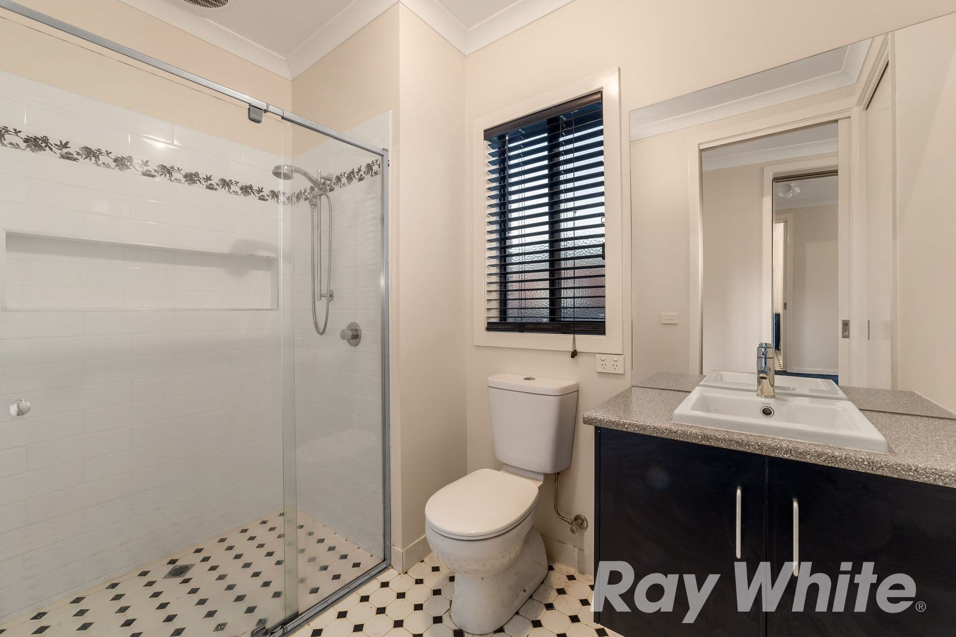 58 Bayfield Road West, Bayswater North VIC 3153, Bayswater North - Thumbnail 8