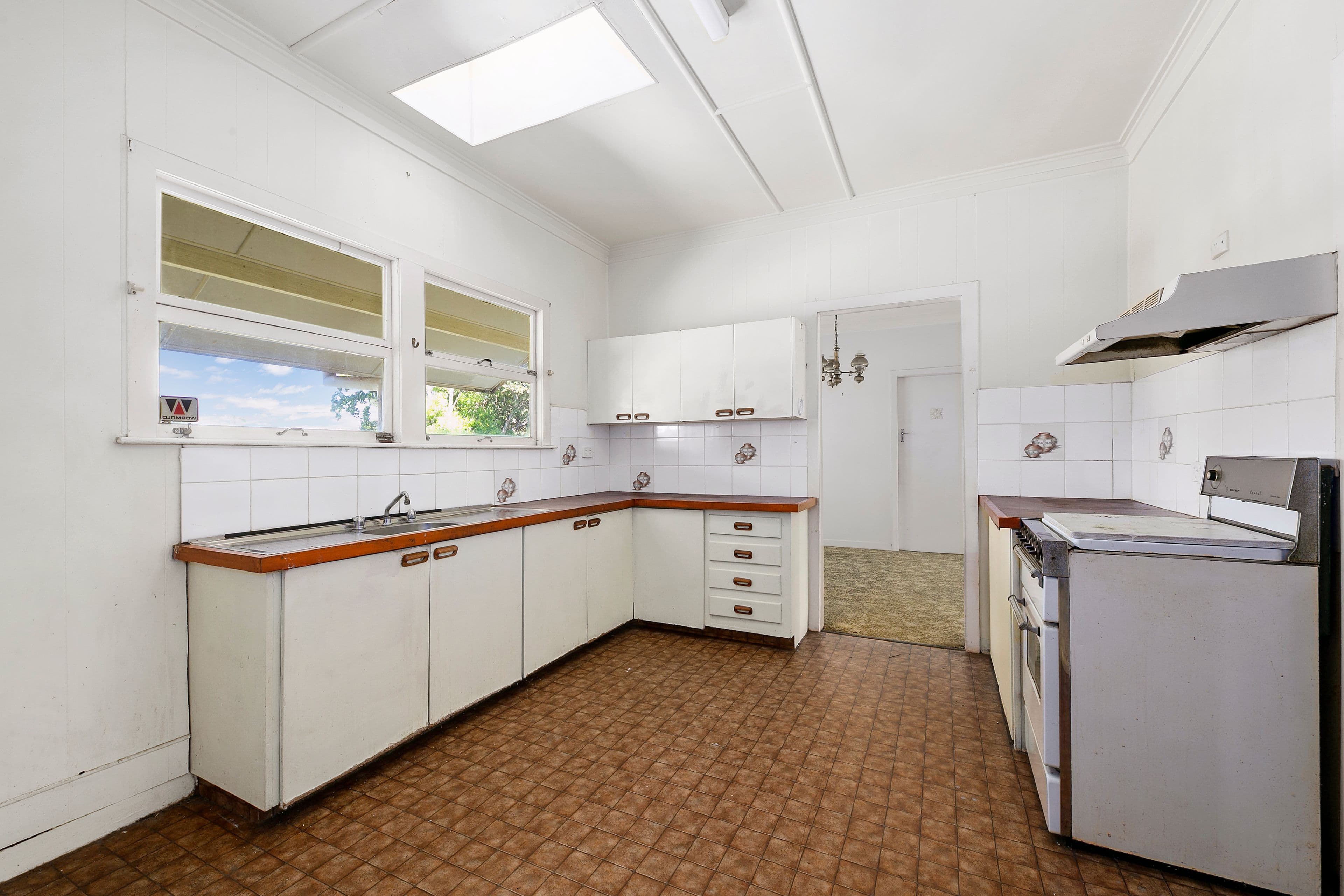 29 Embie Street, Holland Park West QLD 4121, Holland Park West - Thumbnail 8