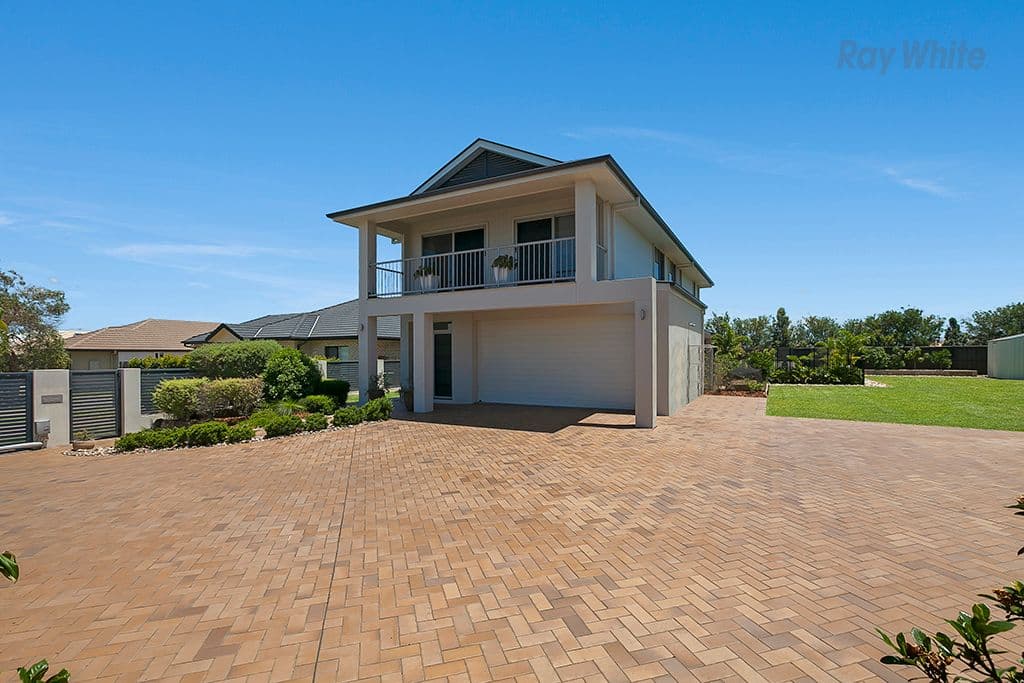 12 Langham Crescent, North Lakes QLD 4509, North Lakes - Thumbnail 2