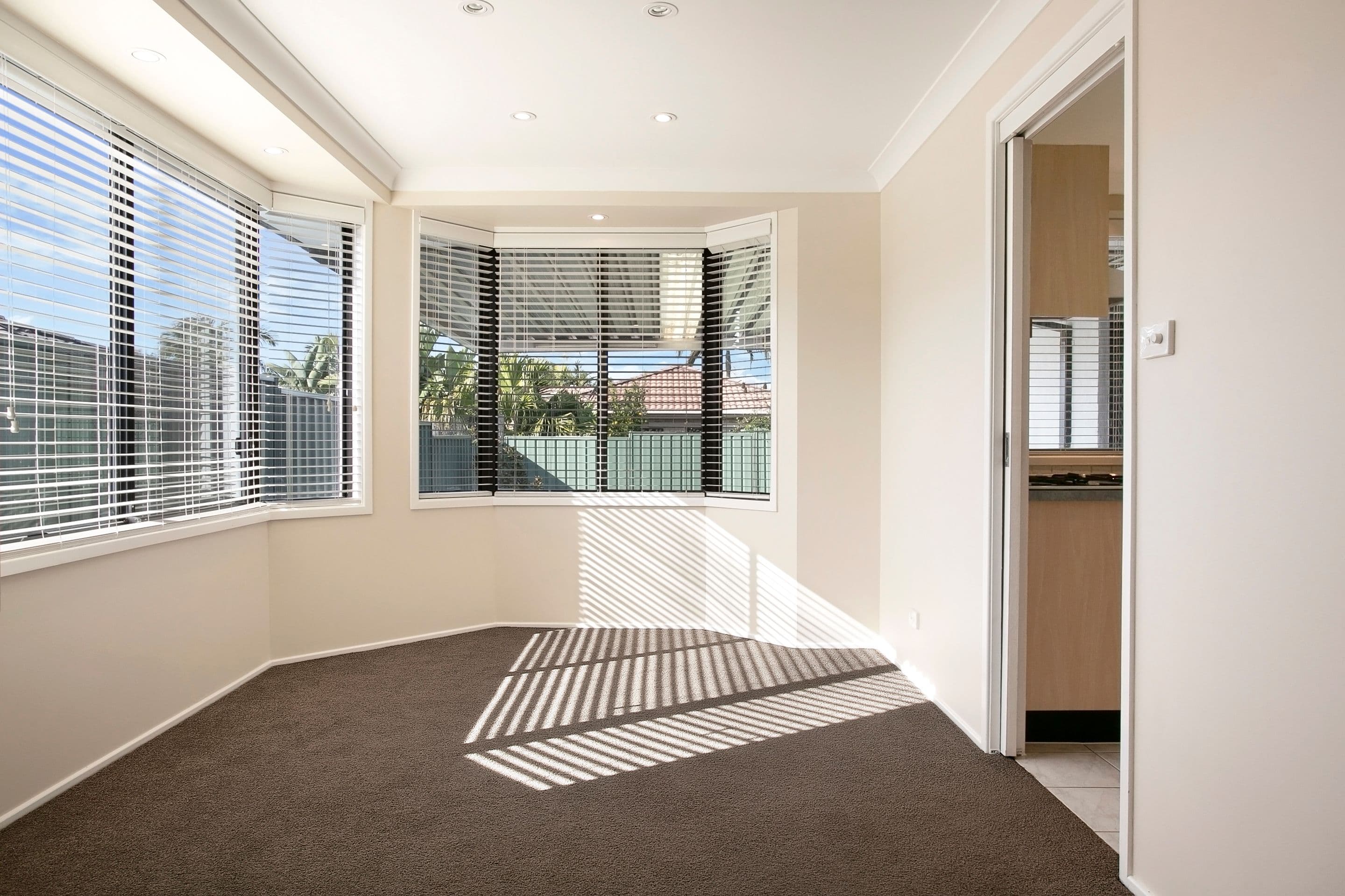4 Yuroka Street, Glenmore Park NSW 2745, Glenmore Park - Thumbnail 3