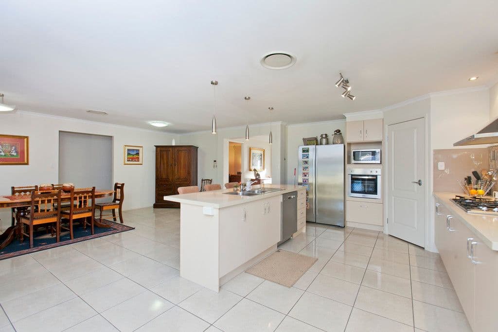 62 Red Gum Crescent, WAKERLEY QLD 4154, Wakerley - Image 1