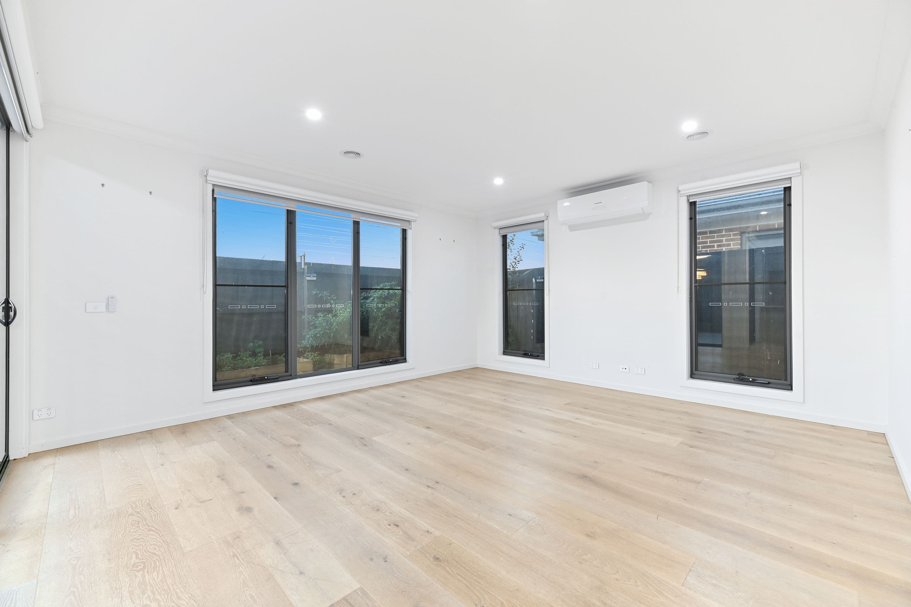 93 Billy Buttons Drive, Narre Warren VIC 3805, Narre Warren - Thumbnail 8