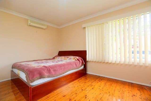 106 Rex Road, GEORGES HALL NSW 2198, Georges Hall - Thumbnail 5