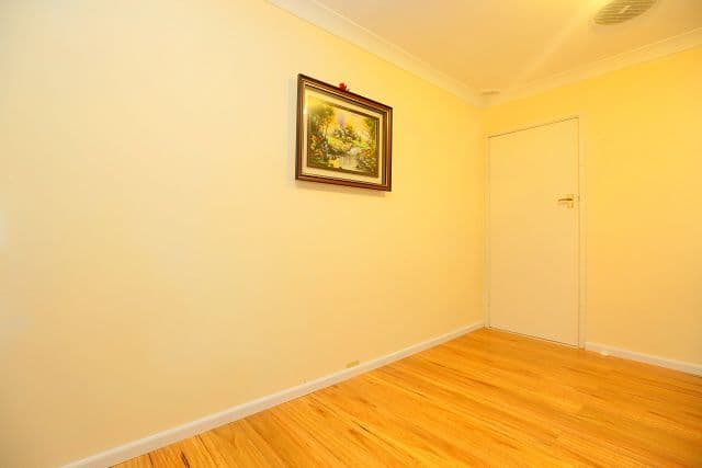 106 Rex Road, GEORGES HALL NSW 2198, Georges Hall - Thumbnail 6