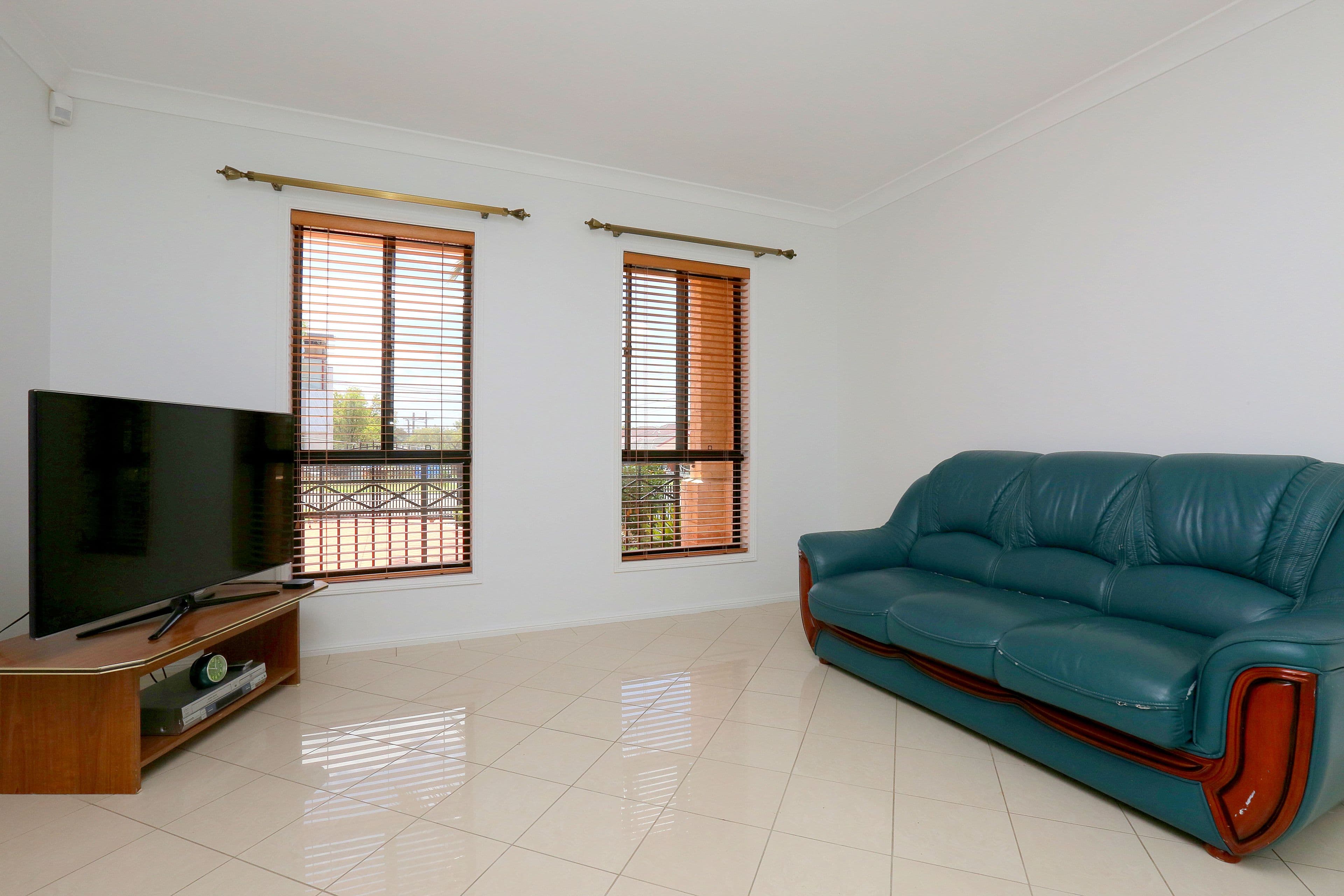13 Archer Crescent, Bankstown - Thumbnail 3