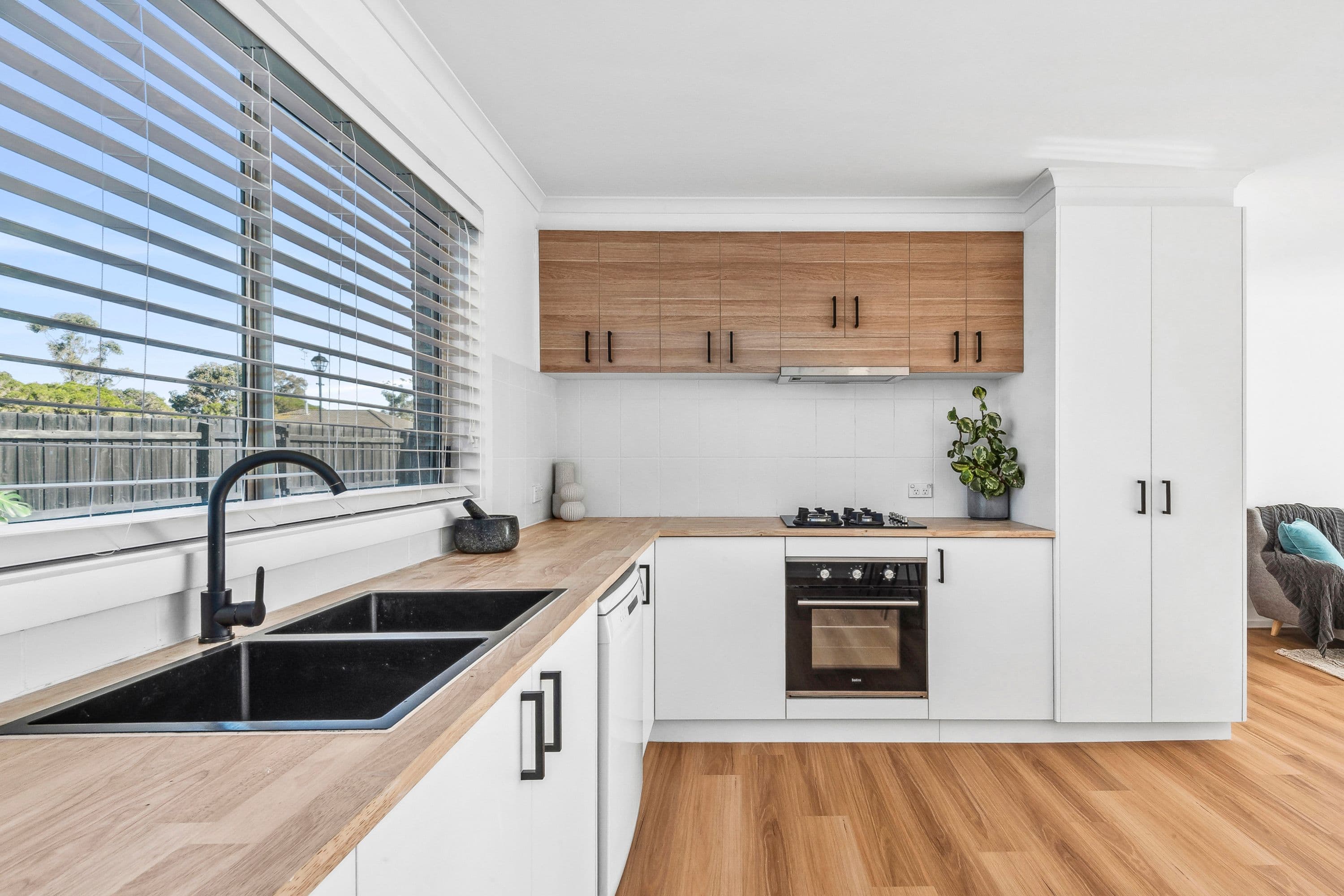 8 Nigella Avenue, Corio VIC 3214, Corio - Thumbnail 4
