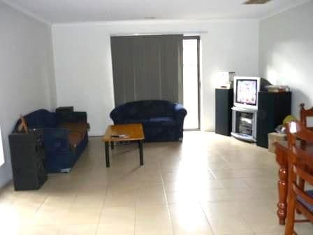 19 Edmondshaw Drive, DEER PARK VIC 3023, Deer Park - Thumbnail 5