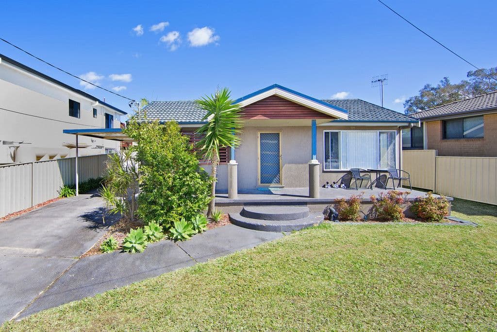 69 Brooke Avenue, Killarney Vale NSW 2261, Killarney Vale - Image 1