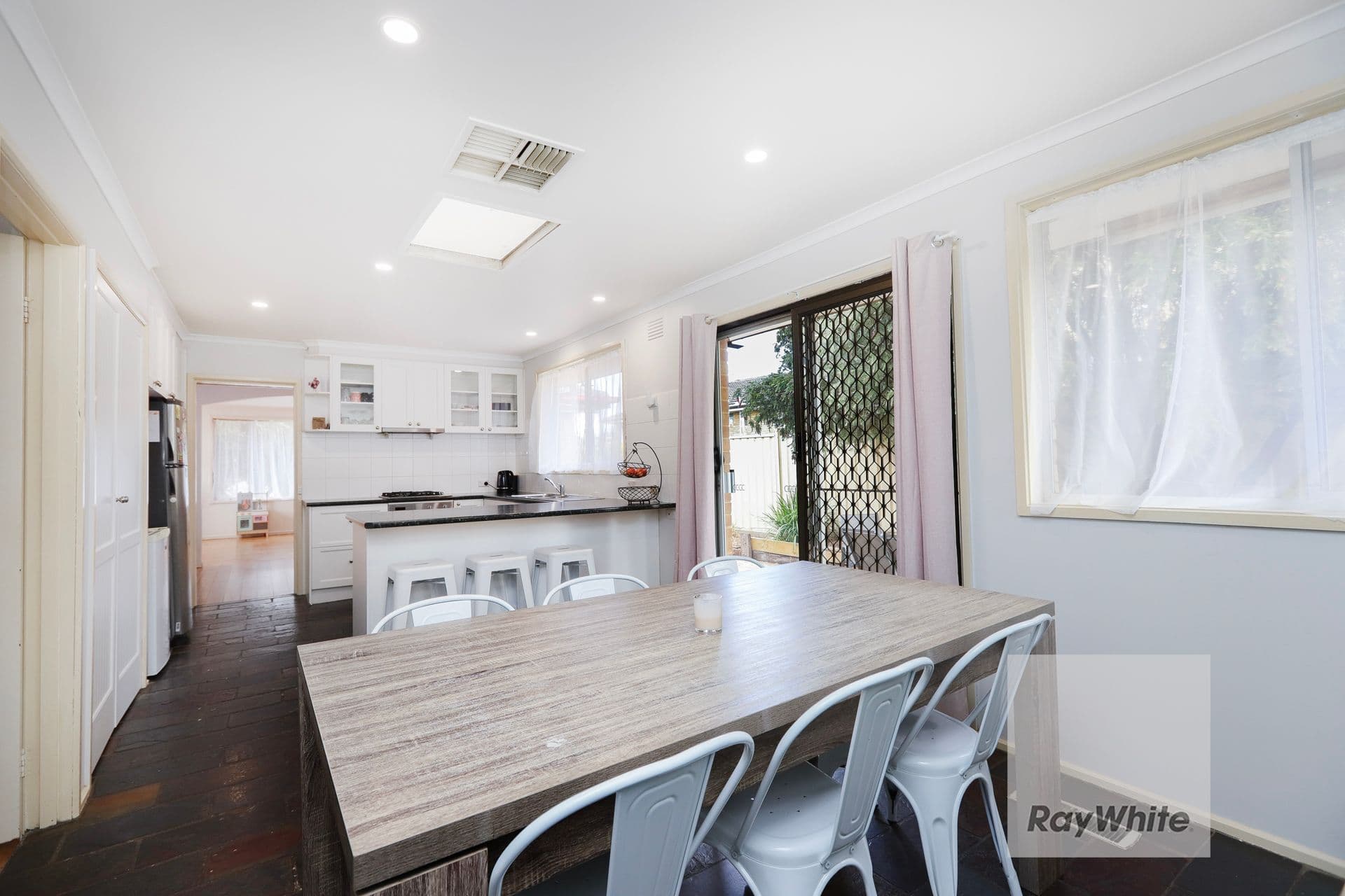 6 Kenton Place, Gladstone Park VIC 3043, Gladstone Park - Thumbnail 8