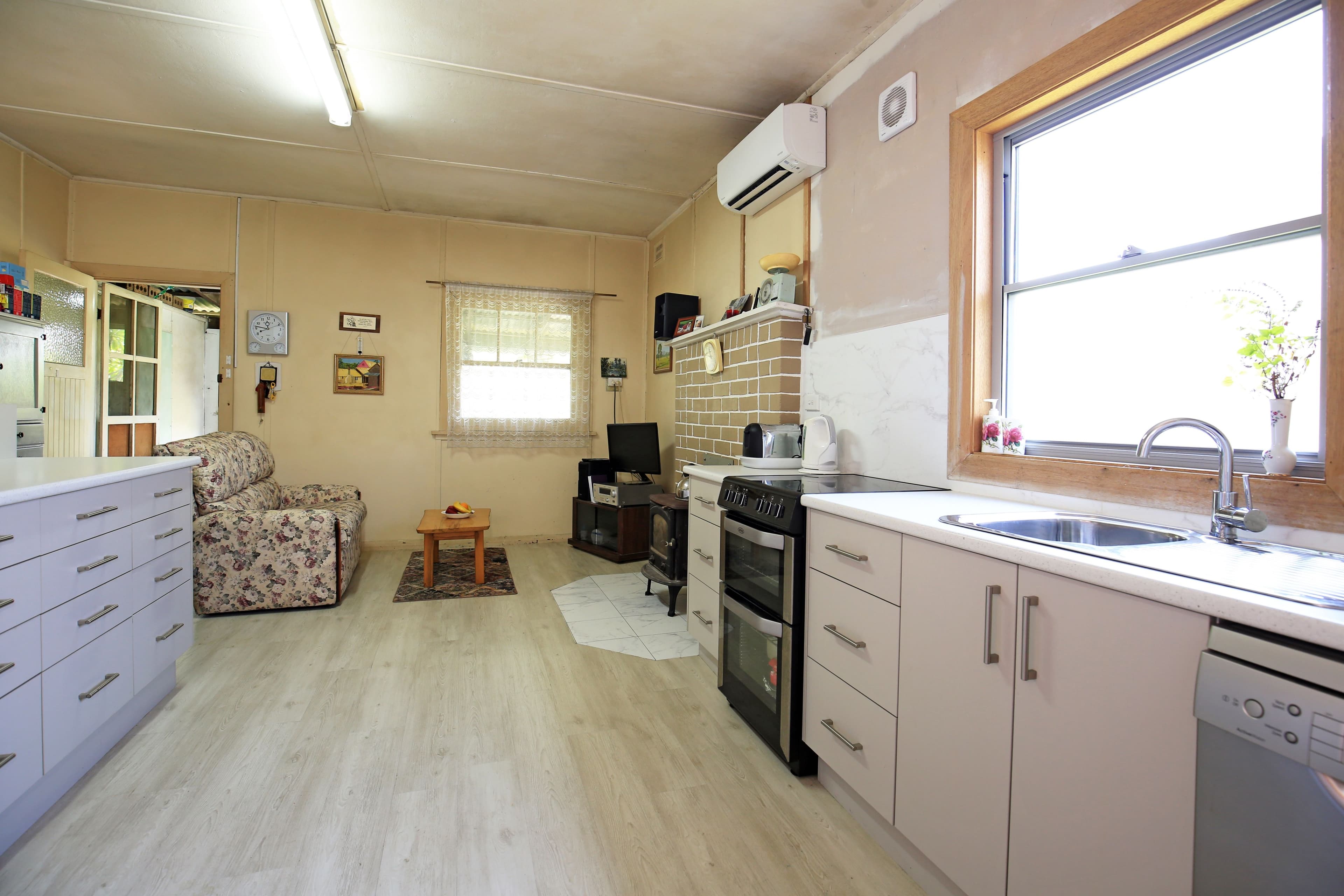 80 Illaroo Road, North Nowra - Thumbnail 4