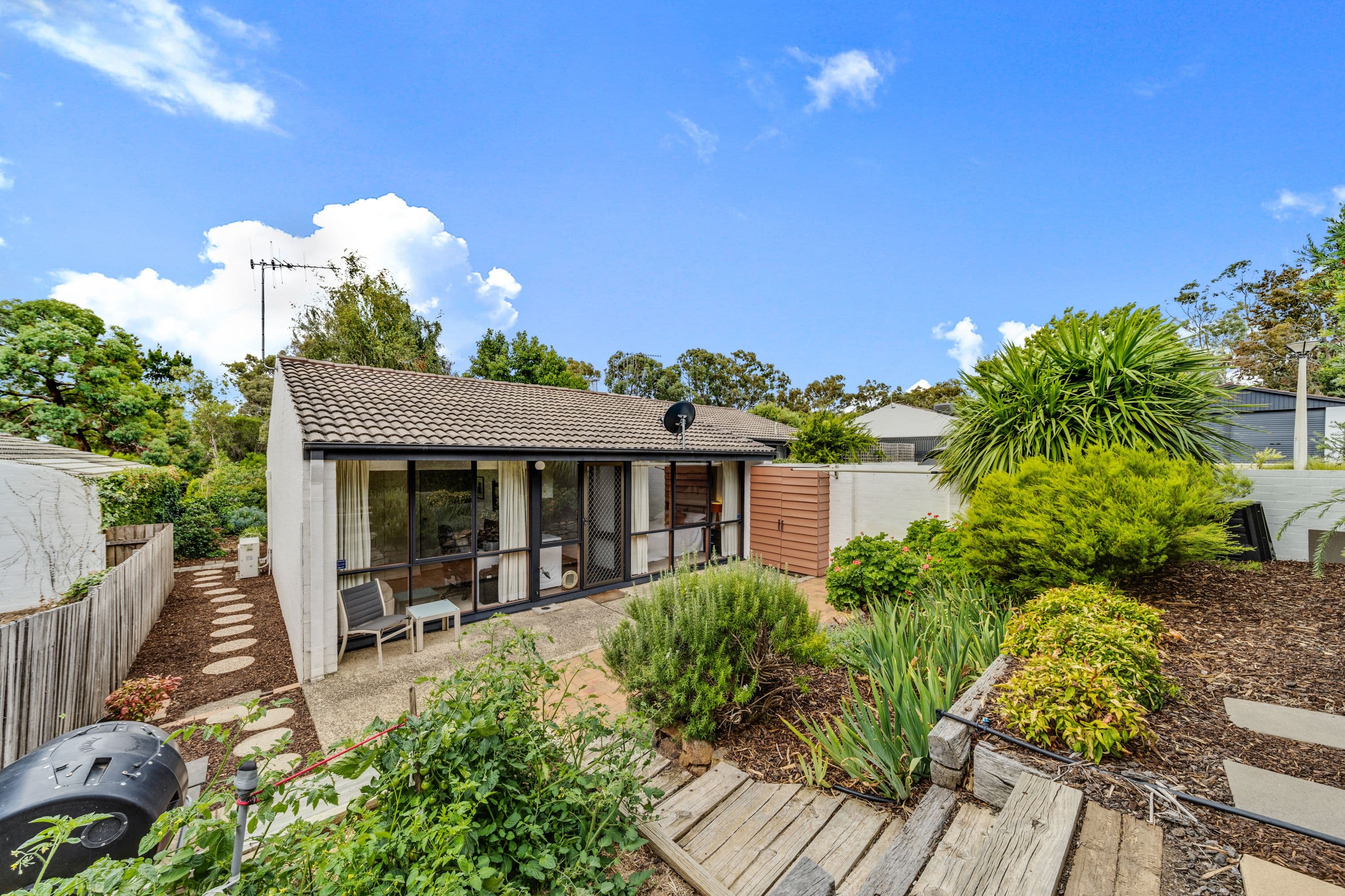 16 Jinka Street, Hawker ACT 2614, Hawker - Image 1