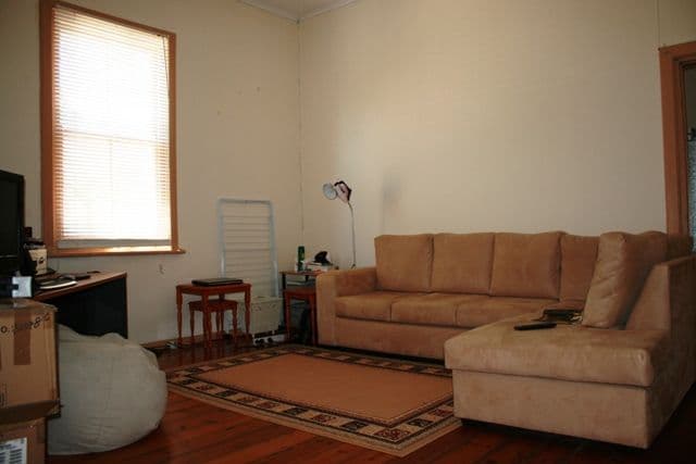 Unit 1 13 Warenda Road, CLARE SA 5453, Clare - Thumbnail 3